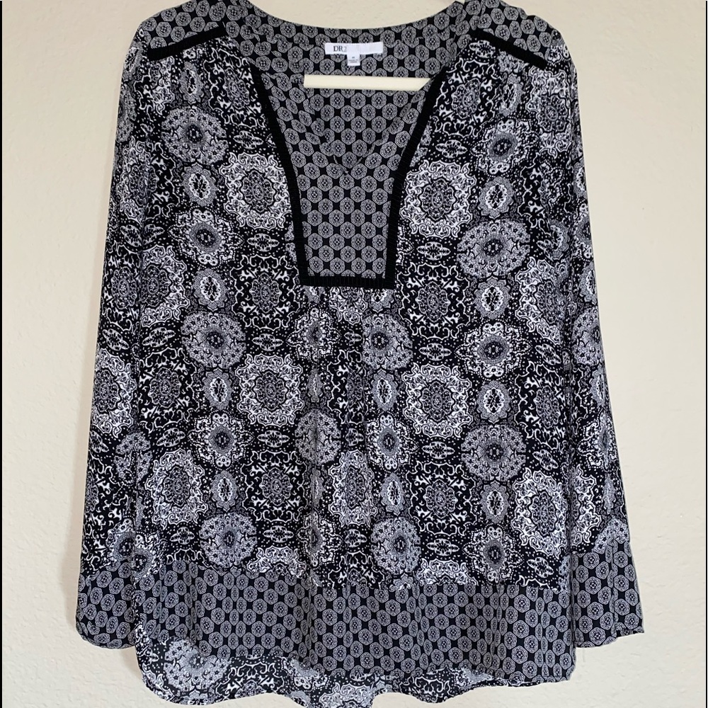 Women’s Blouse